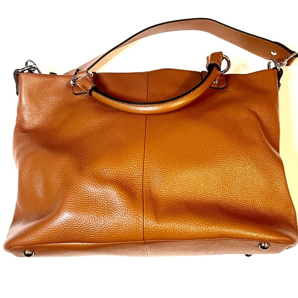 Kattee Brown Leather Purse - Picture 2 of 16